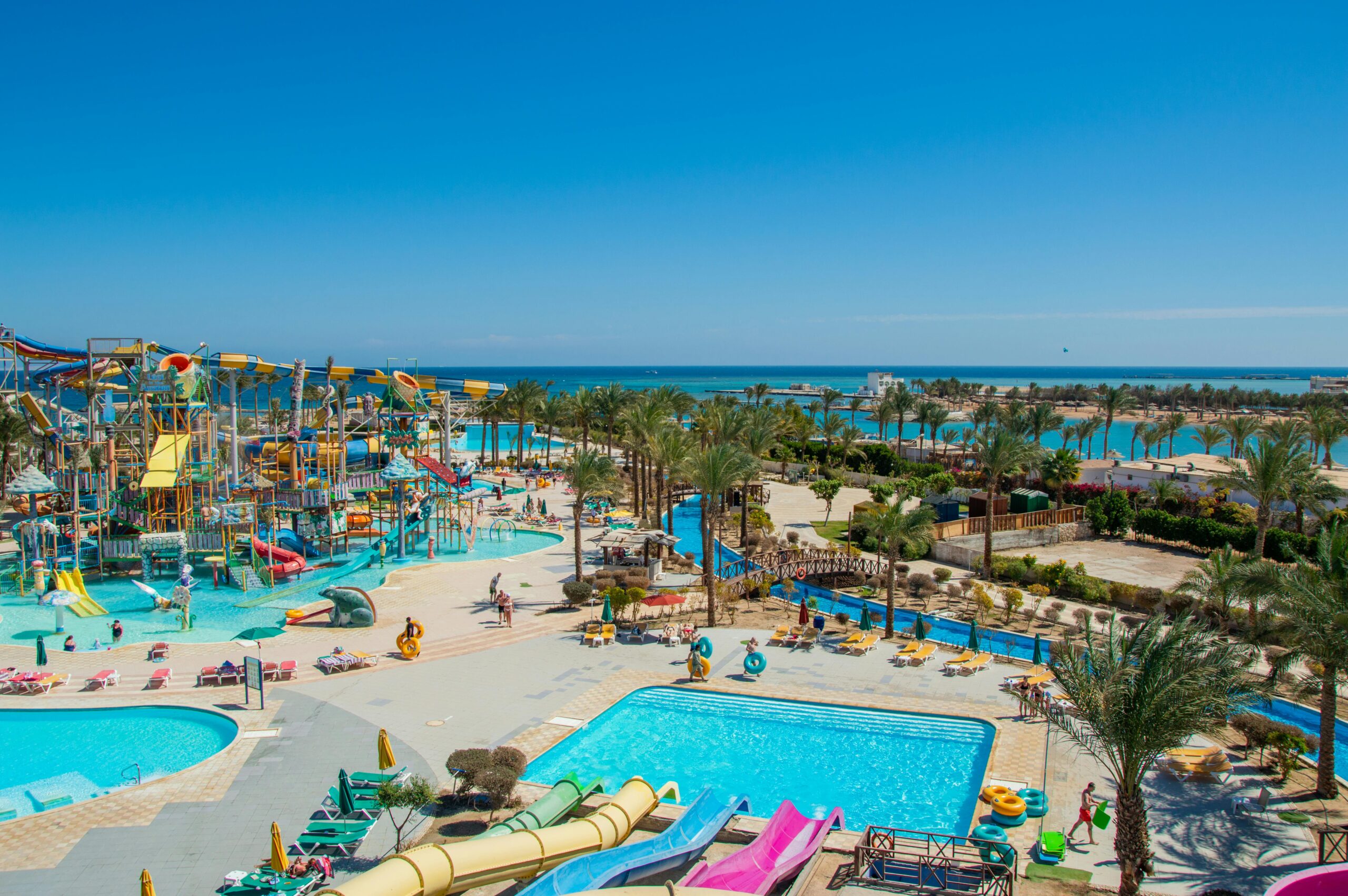 Ideal Temperature for Outdoor Swimming Pools