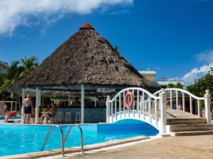 Outdoor Swimming Pool Ideas