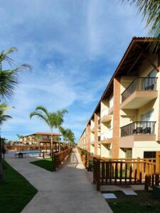 Climate-Responsive Pool Design: Smart, Energy-Efficient Pools