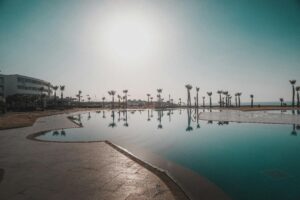 Outdoor Swimming Pool Towel Rack: Types, Uses & Buying Guide