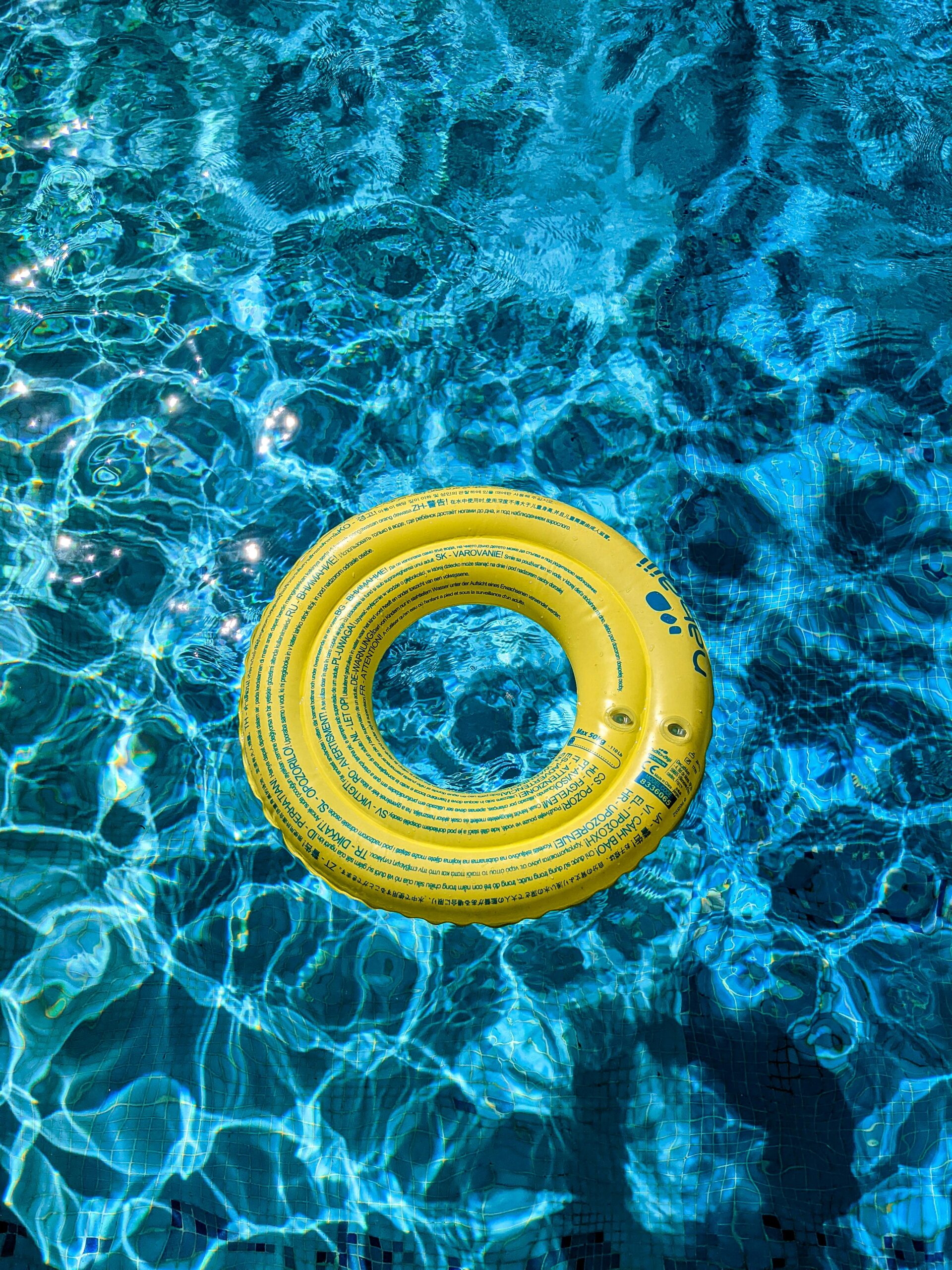 Chlorine in Outdoor Pools: Safety, Benefits & Water Quality