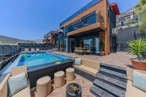 Minimalist Outdoor Pool Ideas: Modern, Simple & Stylish Designs