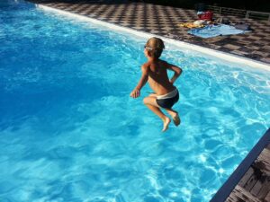 Skinny Dipping Outdoor Pool: Safety, Privacy & Fun