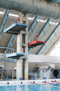 Outdoor Diving Pool Design: Ideas, Costs & Safety Tips