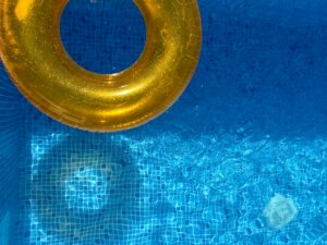 Pool Resurfacing: Costs, Options & When to Resurface