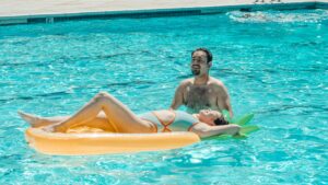 Outdoor Pool with a Tanning Ledge: Design & Benefits