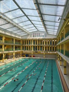 Retractable Roof Indoor Pool: Design, Cost & Benefits