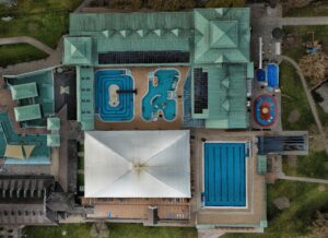 Retractable Roof Indoor Pool: Design, Cost & Benefits