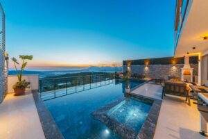 Exclusive Pool Design Ideas for Luxurious Outdoor Living