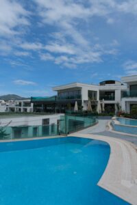 Exclusive Pool Design Ideas for Luxurious Outdoor Living
