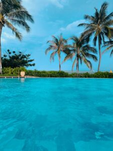 Beach-Entry Pool: Design Ideas, Benefits & Inspiration