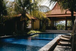 Resort-Inspired Pool Ideas for a Luxury Backyard Retreat