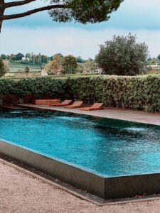 Resort-Inspired Pool Ideas for a Luxury Backyard Retreat